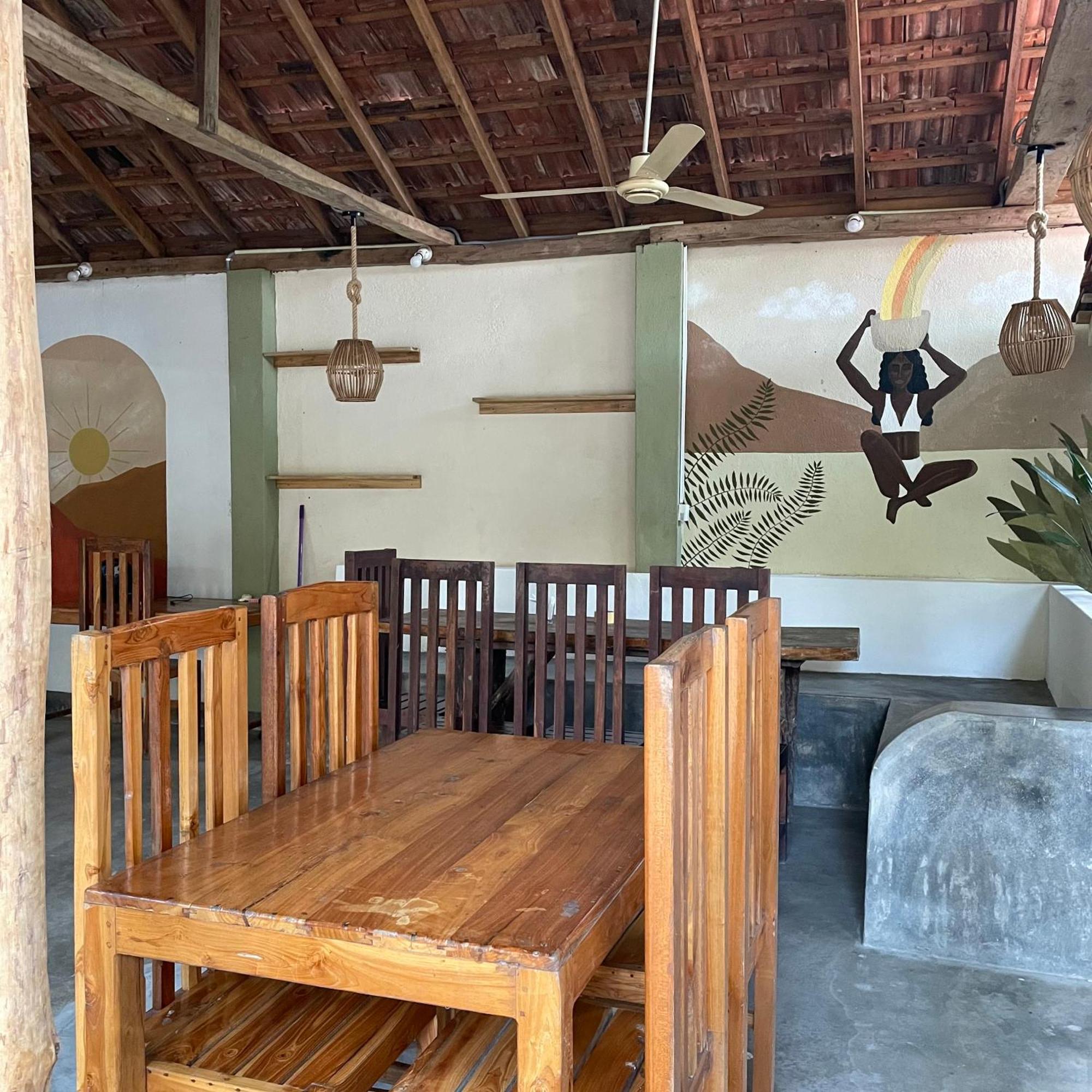 Agra Arugambay Hostel Arugam Bay Exterior photo