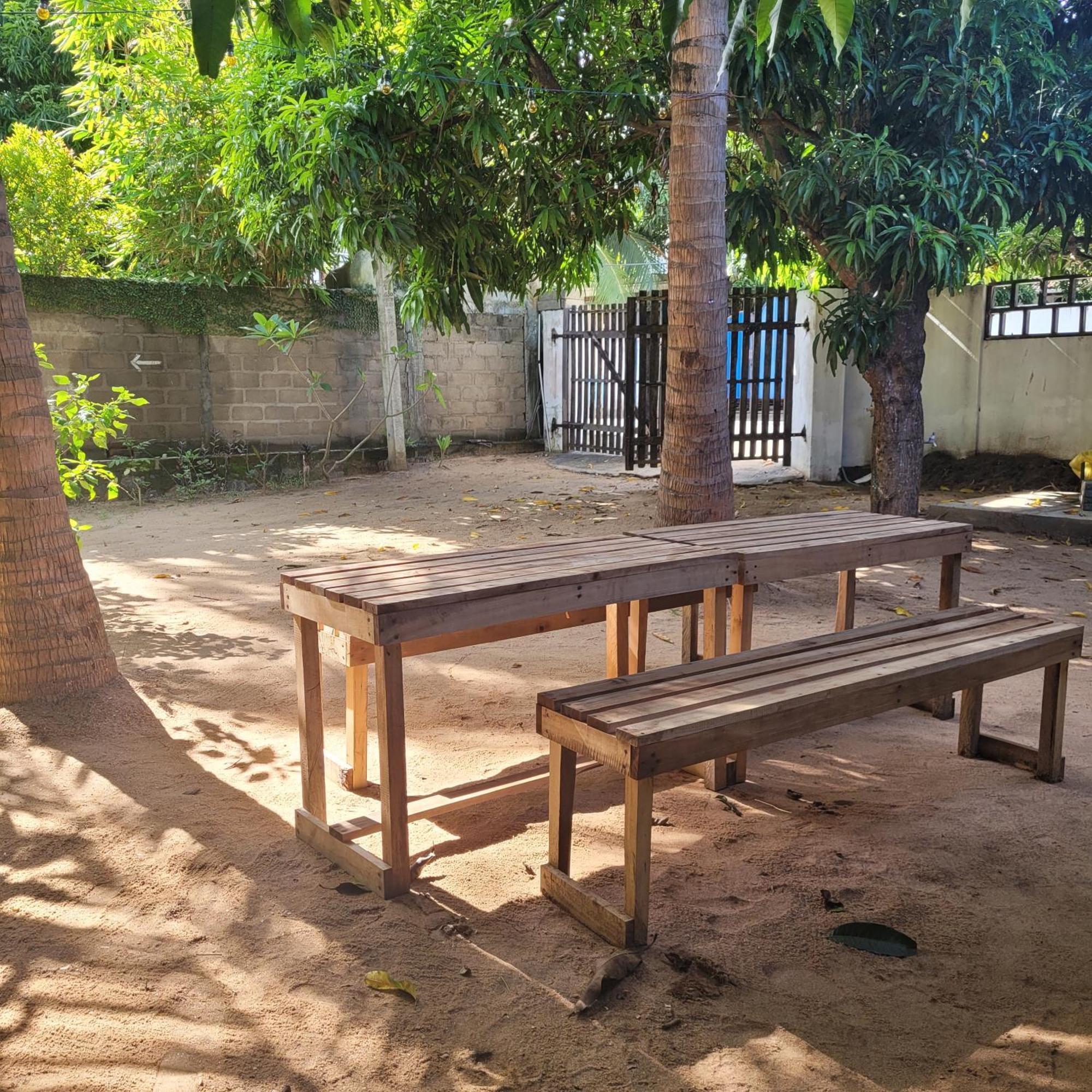 Agra Arugambay Hostel Arugam Bay Exterior photo
