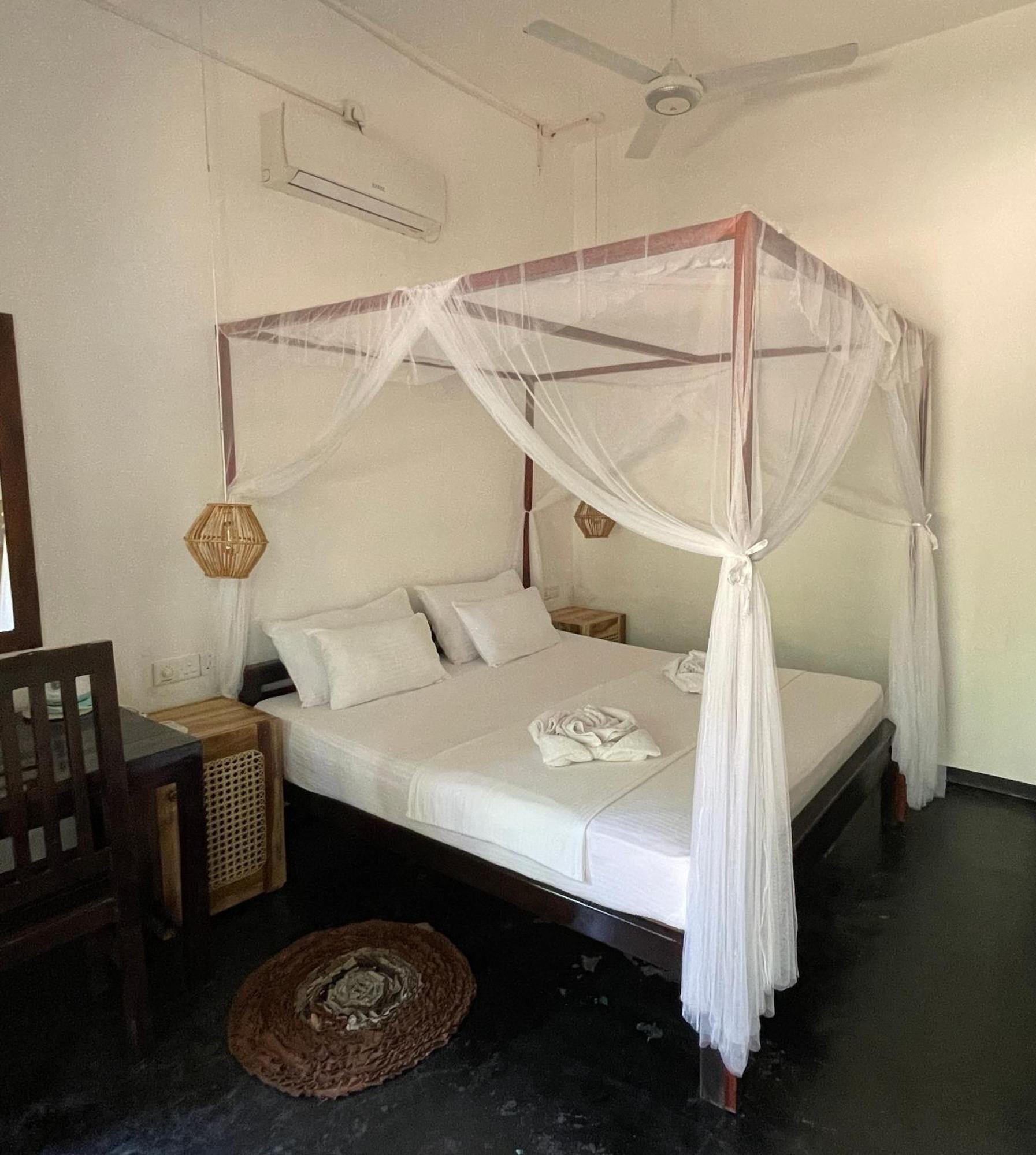 Agra Arugambay Hostel Arugam Bay Exterior photo