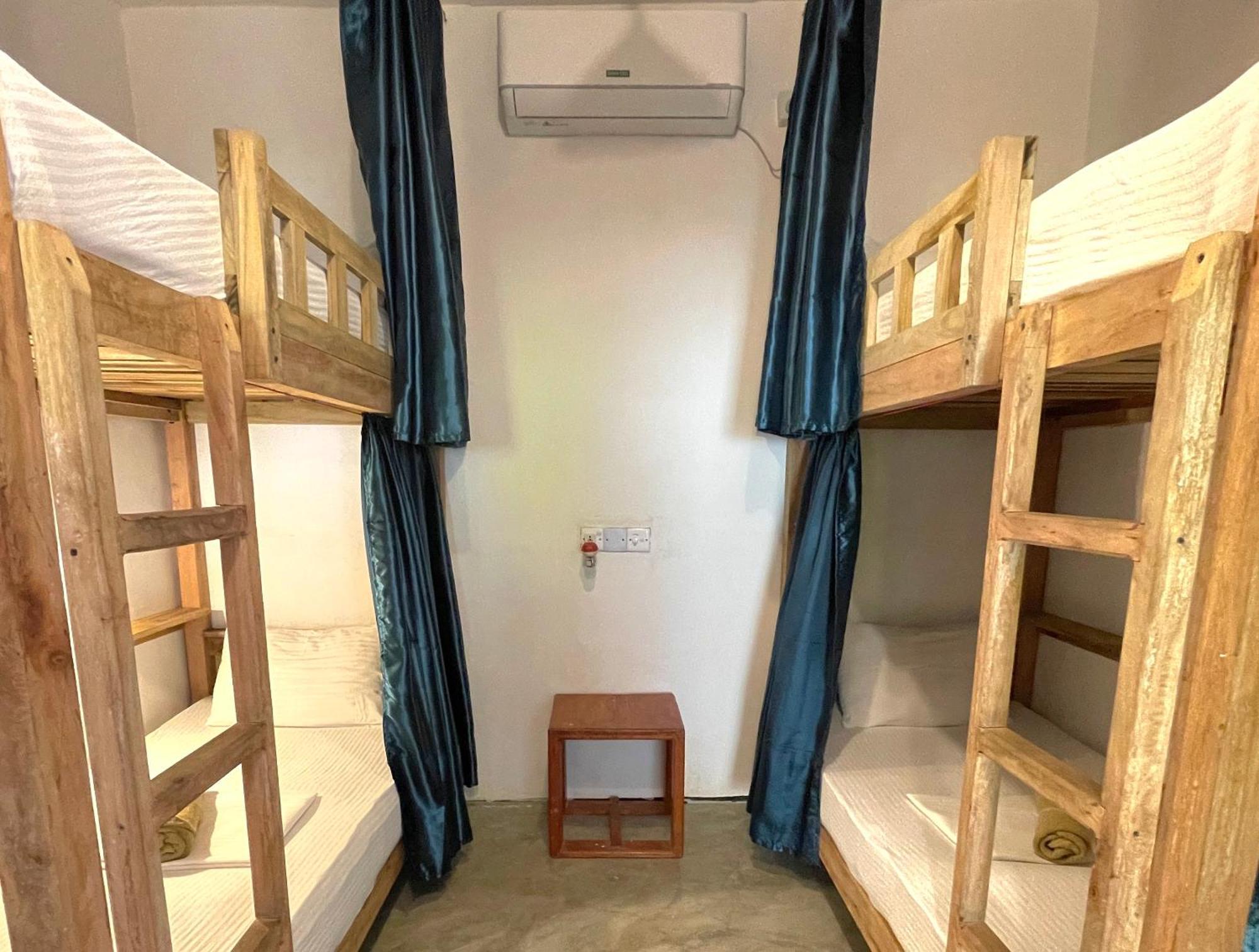 Agra Arugambay Hostel Arugam Bay Exterior photo