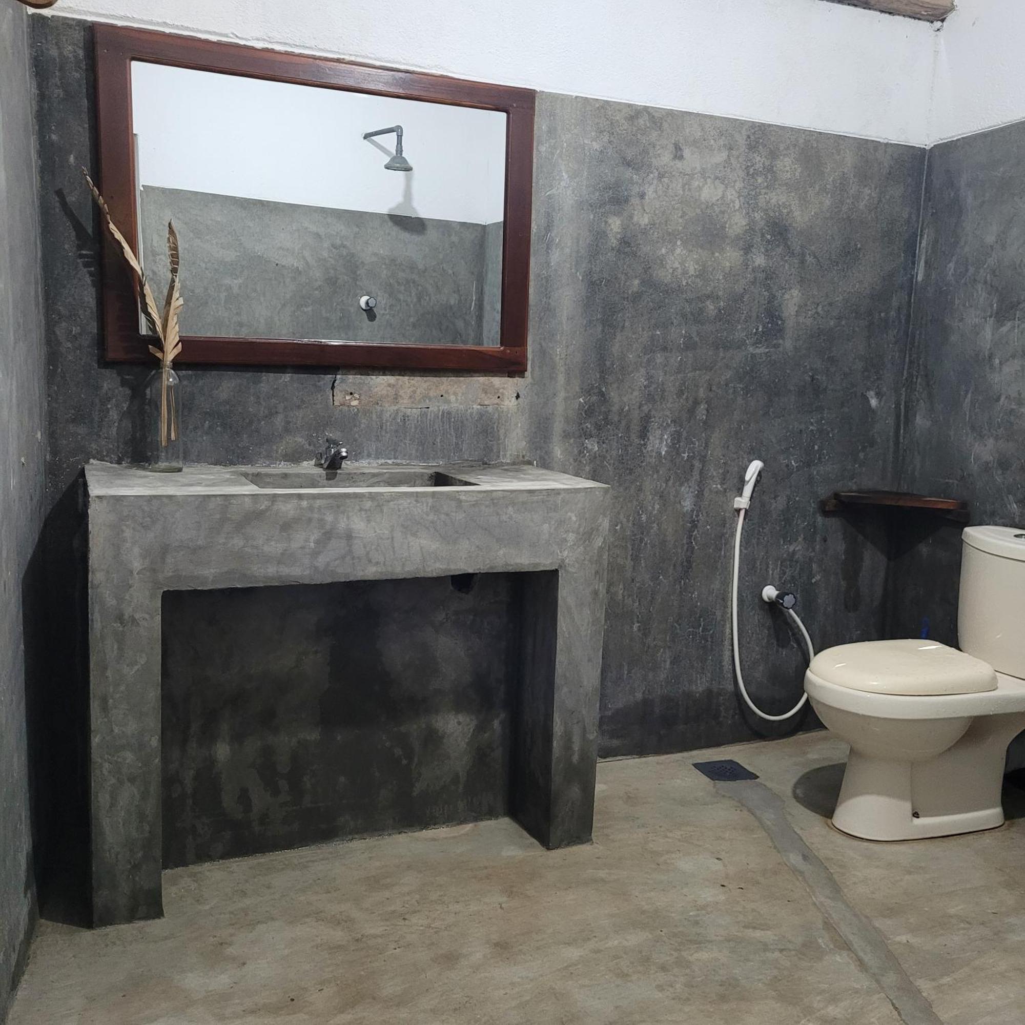 Agra Arugambay Hostel Arugam Bay Room photo